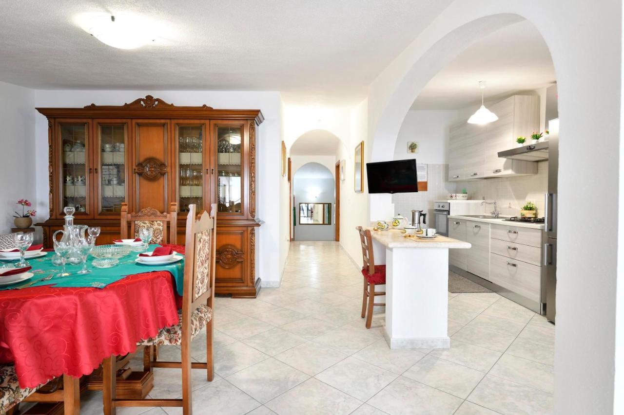 Appartamento Holiday Cala Gonone Exterior foto